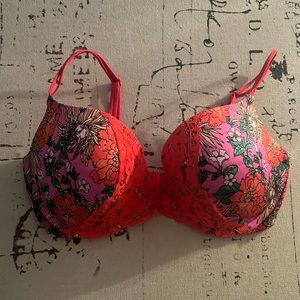 Victoria’s Secret “Very Sexy Push-Up” - 34DD and gently used.